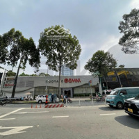 Chuyển Nhượng Dự Án 1.000M2 Mặt Tiền Trần Hưng Đạo Quận 1 - Có Gpxd 15 Tầng - Giá Bán 350 Tỷ