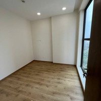 Cho Thuê Căn Hộ Park Legend, 2 Phòng Ngủ 1 Vệ Sinh Có Ban Công, 63M2, Nội Thất Cơ Bản, Giá Bán 14 Triệu/Tháng