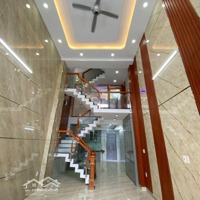 Bán Nhà Riêng 6 Phòng Ngủ 5 Vệ Sinh 56M2, Bờ Bao Tân Thắng, Tân Phú, 7,95 Tỷ