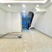 Tầng Trệt 5X22M Vạn Phúc. Có Máy Lạnh, Thang Máy, Lối Đi Riêng, Đường 16M, Vị Trí Đẹp. Giá Bán 10 Triệu Tl