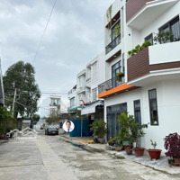 Bán Nhà Cấp 4 Kiên Cố, Đường Ô Tô Đậu Trước Nhà, Khu Phòng Không Chỉ 2 Tỷ 4