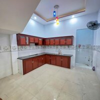 Nhà hẻm Mã Lò , Bình Trị Đông A dt 56m2 3 lầu 4pn 5wc, sân thượng giá 6,7 tỷ