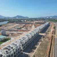 Quy Nhơn Iconic - Vì Sao Nên Chọn An Cư Tại Đây?