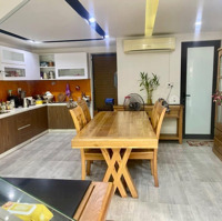 Chi Thuê Biệt Thự Sân Vườn Rộng Thoáng Tại Sơn Trà