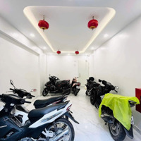 Bán Nhà Là Ccmn -Phố Thái Thịnh-11 Phòng Khép Kín- 60 Triệuiệu-Hiếm