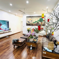 Chính Chủ Bán Căn Hộ 4N-128M2 Gần Bến Xe Nước Ngầm, Tầng Đẹp, View Đẹp, Tặng Full Nội Thất, 5.8 Tỷ