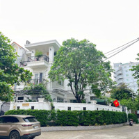 Bán Villa 3 Mặt Tiền Khu Compound Thảo Điển 80 Tỷ