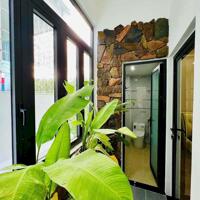Cần bán siêu biệt thự mini 3 tầng MT Lê Văn Sĩ, giá chỉ nhỉnh 5 tỷ.