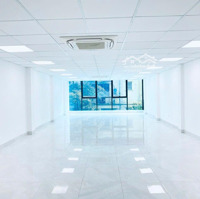 Văn Phòng Mới Cứng 100M2 Tại Mặt Phố Vũ Tông Phan Giá Thuê Chỉ 15 Triệu/Tháng. Liên Hệ: 0963245384