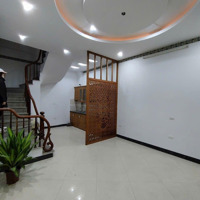 Nhà 30*5 Tầng Ngõ 300 Nguyễn Xiển, Ngay Sau Tòa Eco Dream, Nhà Cách Đường 4 Làn Xe Chỉ 10M