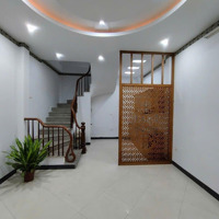 Nhà 30*5 Tầng Ngõ 300 Nguyễn Xiển, Ngay Sau Tòa Eco Dream, Nhà Cách Đường 4 Làn Xe Chỉ 10M