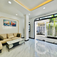 Bán Nhà Nguyễn Thái Sơn Nhà 4.5X11.5 M Nhà Trệt Lầu 3 Pn Giá 5. Xx Tỷ