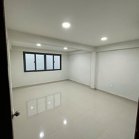 Cho Thuê Nhàmặt Tiềncư Xá Bình Thới P8, Q11, Dt: 4,5X20M 3 Lầu Mới . 26 Triệu Tháng