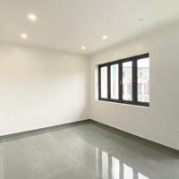 Chỉ hơn 6 tỷ xíu nhà 5,5 tầng đường 30m Himlam Hùng Vương, Hồng Bàng