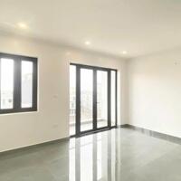 Chỉ hơn 6 tỷ xíu nhà 5,5 tầng đường 30m Himlam Hùng Vương, Hồng Bàng