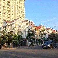 Cần Cho Thuê Biệt Thự Kdc Him Lam 6A- Ts.diện Tích160M, 3 Lầu, Nhà Đẹp,Thoáng Giá 35 Triệu/Th Liên Hệ: 0901023479