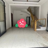 Bồ Đề - Nguyên Căn 5 Tầng - Gara - Ngõ Xe Tải - 15 Tr/Th