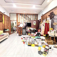 Hàng Ngon Bán Nhanh - Nhà Mới Hoàn Công- Sát Bên Phạm Văn Đồng- 82M2- Ngang 5M - 2Pn- Chỉ 4Ty5
