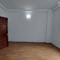 Nhà 30*5 tầng ngõ 300 Nguyễn Xiển, ngay sau tòa Eco Dream, ngõ xe 3 gác qua lại thoải mái, cách đường lớn 4 làn xe đỗ chỉ hơn 10m