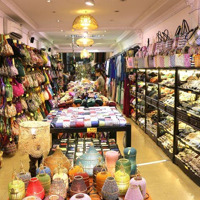 Cho Thuê Nhà Mặt Phố Hàng Điếu,Diện Tích70M,Mặt Tiền4M, Vị Trí Đẹp, Khu Vực Nhiều Tây Đi Lại, Giá 42 Triệu