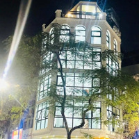 Chính Chủ Cần Cho Thuê Nhà 3 Tầng Tại 54 Phố Quán Thánh, Căn Góc Vị Trí Đắc Địa. Liên Hệ: 0915551111