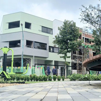 Bán Nhà 1 Trệt 2 Lầu 90M2 Giá Đầu Tư. Cho Thuê 12 Triệu/ Tháng Hỗ Trợ Vay Ngân Hàng 70%