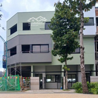 Bán Nhà 1 Trệt 2 Lầu 90M2 Giá Đầu Tư. Cho Thuê 12 Triệu/ Tháng Hỗ Trợ Vay Ngân Hàng 70%