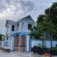 Cần Bán Nhà Biệt Thự Nhỏ 2 Tầng, 198M2