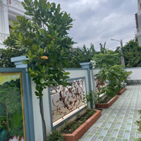 Cần Bán Nhà Biệt Thự Nhỏ 2 Tầng, 198M2