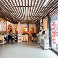 Cho Thuê Nhà Mặt Phố Huỳnh Thúc Kháng.diện Tích100 M2 X 4 Tầng,Mặt Tiền6 M, Giá 70 Tr/Th, Có Thang Máy.