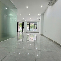 Văn Phòng Tầng Trệt 7X17M, Hầm Để Xe Chung, Máy Lạnh, Lối Đi Riêng Vạn Phúc City Giá Bán 13 Triệu/Tháng