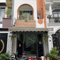Bán Nhà 1 Lầu Trệt Gx Phúc Lâm Phường Hố Nai Diện Tích : 4,2M X 15M = 63M2 ( Tdts 126M2). Sổ Ri