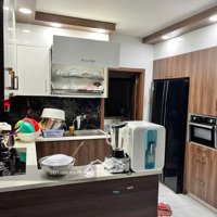 Biệt Thự Đẹp 7X17M Ngay Mặt Tiền Hoàng Hoa Thám, Đoạn Đẹp Ngay Phan Đăng Lưu, Hẻm Xe Hơi Thông