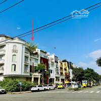 Cho Thuê Nhà Phố Mặt Tiền Đường Hà Huy Tập - Khu Kinh Doanh Phú Mỹ Hưng
