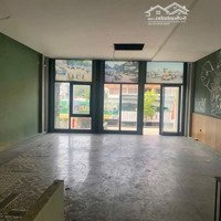 Cần Cho Thuê Gấp Nhà Phốmặt Tiềnhoàng Hoa Thám Trung Tâm Quận Bt. 7X17M. 2 Tầng Giá Bán 58 Triệu/Tháng