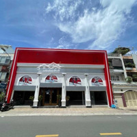 Cho Thuê Nhà Mặt Tiền Dtsd 1600M2 - Đường Trần Quang Diệu, Phường 14, Quận 3