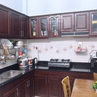 Nhà Mặt Tiền Kinh Doanh - Đang Cho Thuê 8 Triệu / Tháng - Giá Bán 800 Triệu - Sổ Hồng Riêng