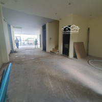 Cho Thuê Nguyên Tòamặt Tiềnhoàng Hoa Thám, P.12. Ngay Nhà Ga T3. Dt: 7,5X20M. Hầm 6 Tầng. Giá 85 Triệu