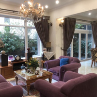 Hót Biệt Thự Sân Vườn Lô Góc -Giới Thượng Lưu Vip - Hồ Võ Thị Sáu 168 M ,Mặt Tiền12 M , Giá Bán 40 Tỷ