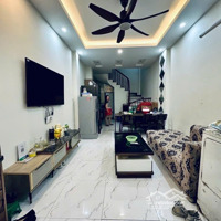 Bán Nhà Thượng Thanh 35M2* 5 Tầng* 4.8 Tỷ, Full Nội Thất, Lô Góc