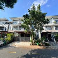 Cho Thuê Chính Chủ Biệt Thự Lavila Nhà Bè,Diện Tích6X18M, 3 Lầu, 4 Phòng Ngủ 4 Vệ Sinh Giá Bán 20 Triệu Liên Hệ: 0934 416 103