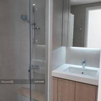 Duy Nhất 1 Căn Cho Thuê 4 Phòng Ngủ- 180M2 Estella Heights, Full Nội Thất View Hồ Bơi Chỉ 110 Triệu/Th Bao Phí