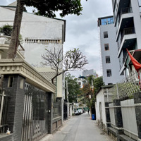 Hơn 6 Tỷ - Nhà Mới Koong - Thang Máy - Tặng Nội Thất Hiện Đại - Ô Tô Đỗ Cồng - Trung Tâm Tây Hồ