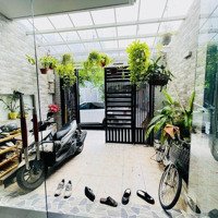 Nhà Kdc An Sương 4 Tầng Đường 12M Có Vỉa Hè, 80M2 Giá Nhỉnh 8 Tỷ Còncó Thương Lượngchính Chủ