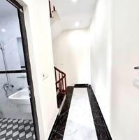 Bán nhà 5 tầng cạnh UBND huyện Hoài Đức. Căn góc, ngõ thoáng, Ôtô qua nhà. Lh 0912 65 1992