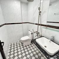 Bán nhà 5 tầng cạnh UBND huyện Hoài Đức. Căn góc, ngõ thoáng, Ôtô qua nhà. Lh 0912 65 1992