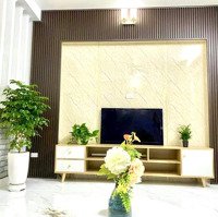 Nhà Đẹp Phương Mai, Vf3 Đỗ Cửa, Gần Phố, Trước Nhà Rộng Thoáng, Dân Xây, 47M*4T