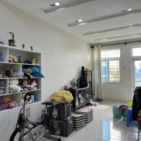 Cần Bán Gấp Biệt Thự Đẹp Nội Thất Cao Cấp Vị Trí Đẹp Nhất Khu Himlam Quận 7.