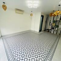 Cần cho thuê nhà mặt đường Hồ Sen siêu đẹp có thang máy