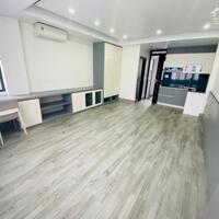 Cần cho thuê nhà mặt đường Hồ Sen siêu đẹp có thang máy